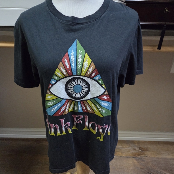 Tops - Pink Floyd Graphic T-Shirt